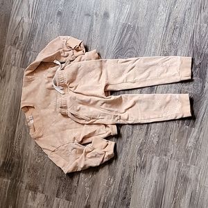 Jamie kay sweat suit